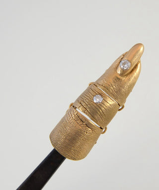 THE FINGER ARMOR