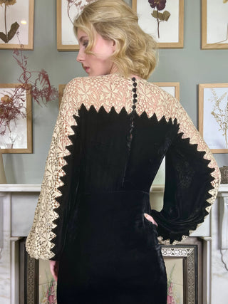 Amalia, 30s Velvet and Cream Lace Dress