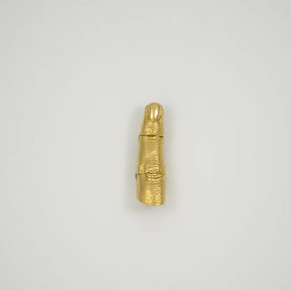 THE FINGER ARMOR
