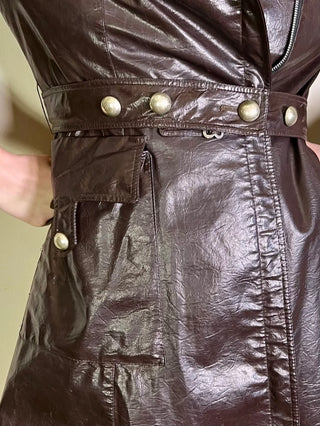 Jo, 60s Brown Faux Leather Trench Coat