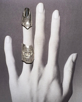 CUSTOM MOLDED DOUBLE KNUCKLE FINGER RING