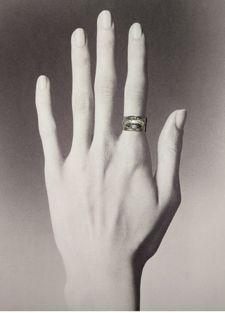 PARIS MUSEUM OF MODERN ART MOUTH RING