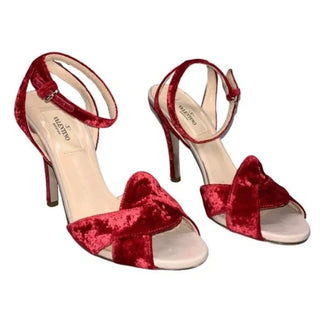 Vintage Valentino Garavani Red Velvet Strappy Heels (owned by Linda Fargo)